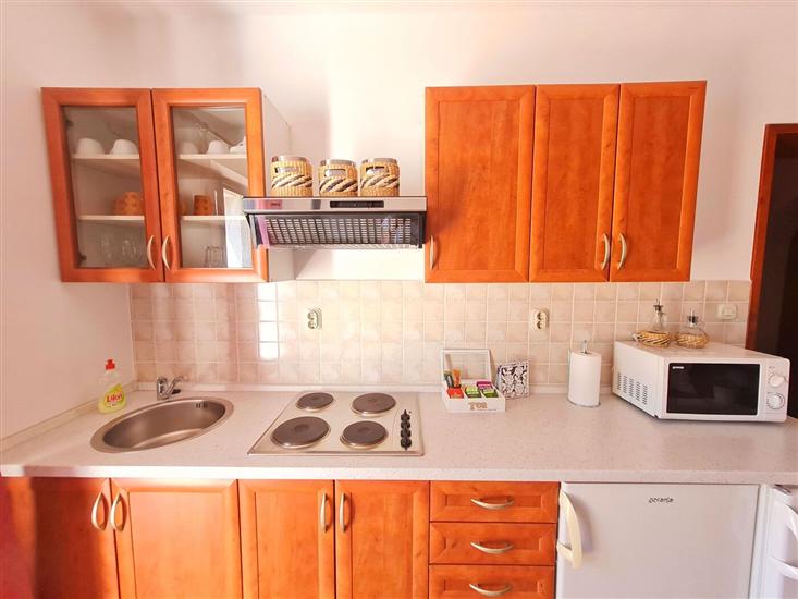 Apartment A4, for 6 persons