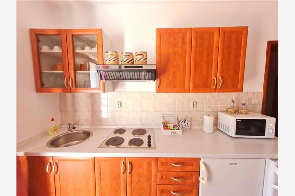 Apartment A4, for 6 persons