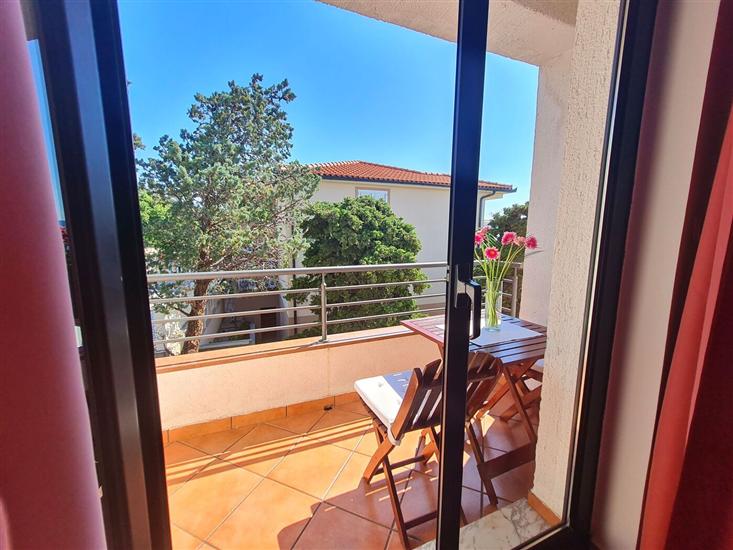 Apartment A4, for 6 persons