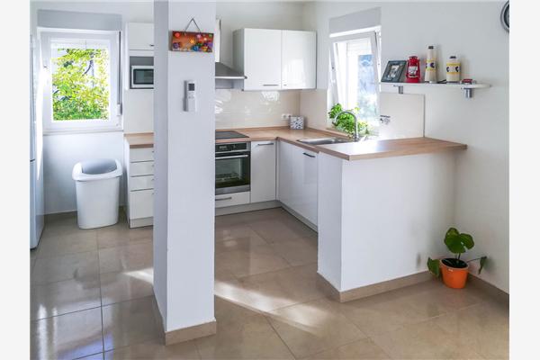 Apartment A1, for 8 persons