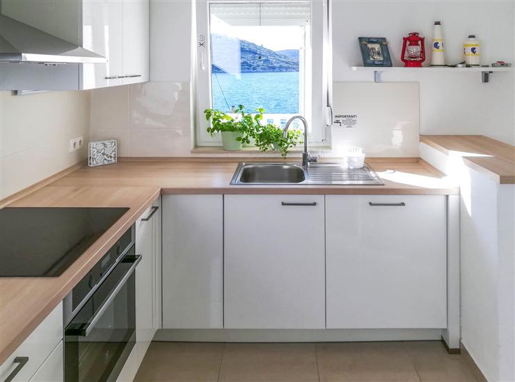 Apartment A1, for 8 persons