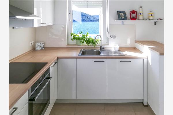 Apartment A1, for 8 persons