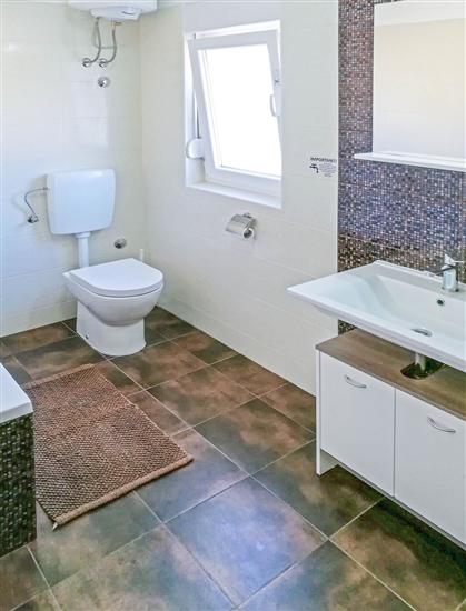 Apartment A1, for 8 persons