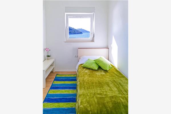 Apartment A1, for 8 persons