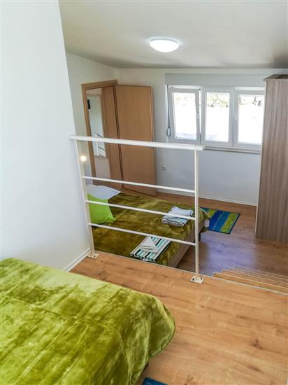 Apartment A1, for 8 persons