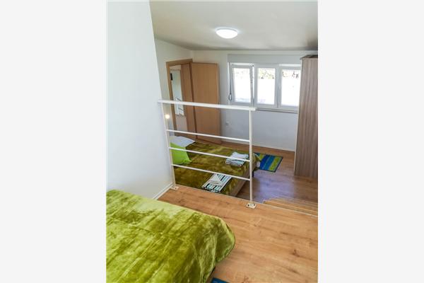 Apartment A1, for 8 persons