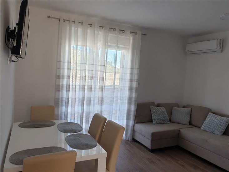Apartment A2, for 4 persons
