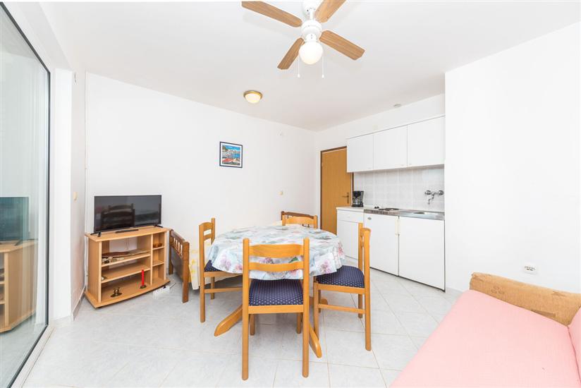 Apartment A1, for 4 persons