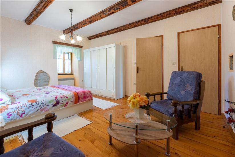 House K1, for 5 persons