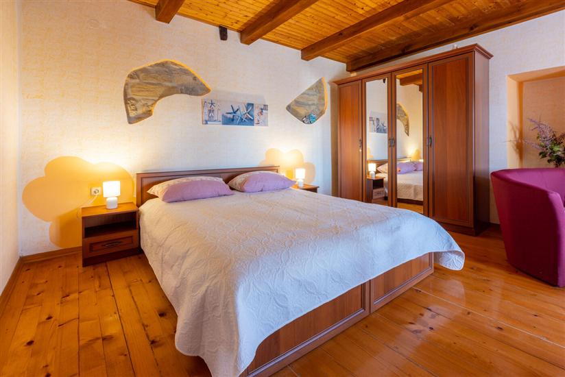 House K1, for 5 persons