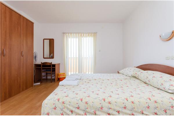 Apartment A1, for 6 persons