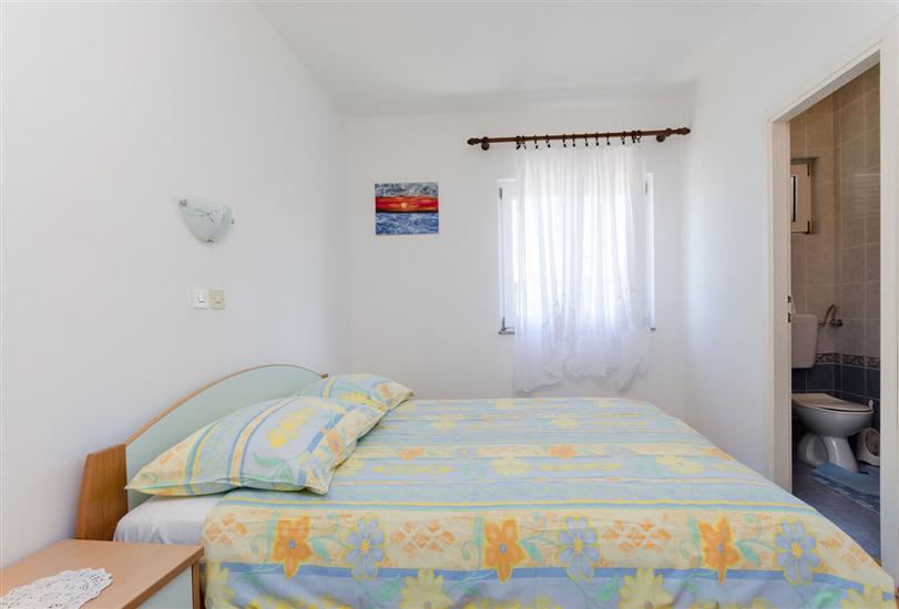 Apartment A2, for 8 persons