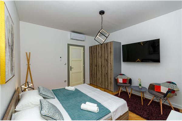 Apartment A1, for 5 persons