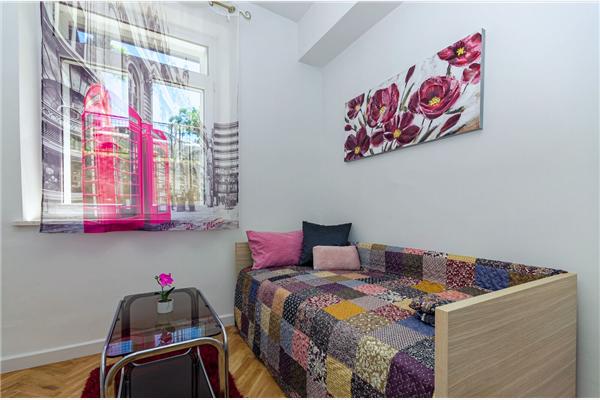 Apartment A1, for 5 persons
