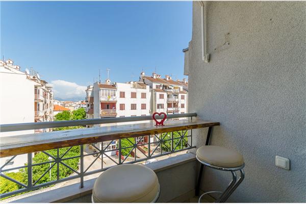 Apartment A1, for 5 persons