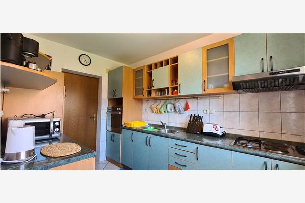 Apartment A1, for 6 persons