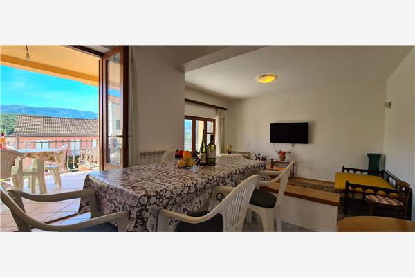 Apartment A1, for 6 persons