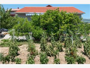 Huis Marin Kastel Stafilic, Kwadratuur 96,00 m2, Lucht afstand tot de zee 70 m, Lucht afstand naar het centrum 300 m