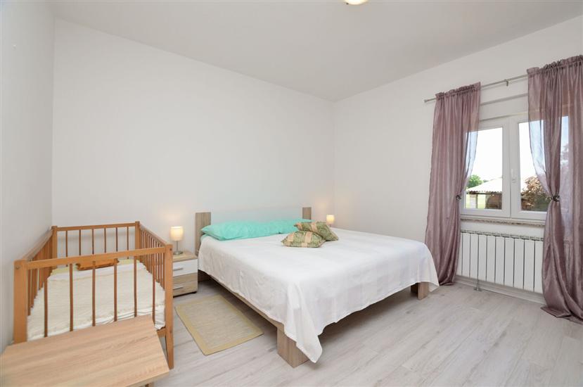 Apartment A1, for 8 persons