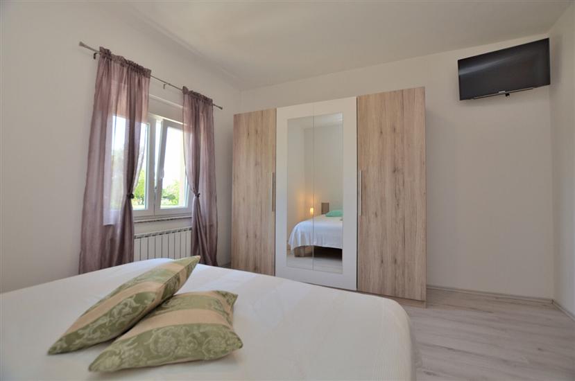 Apartment A1, for 8 persons