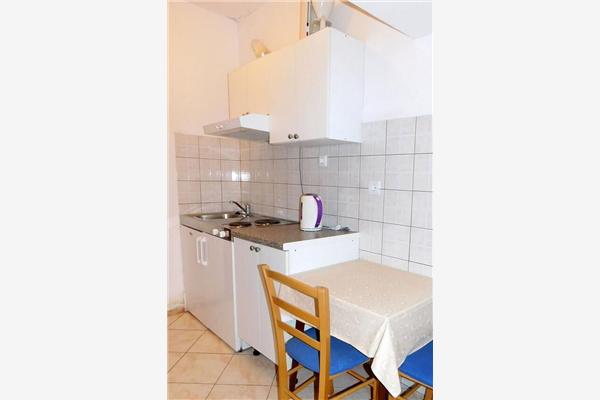 Apartment A1, for 7 persons
