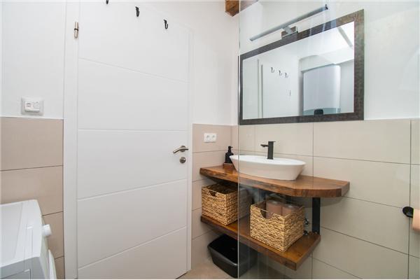 House K1, for 5 persons