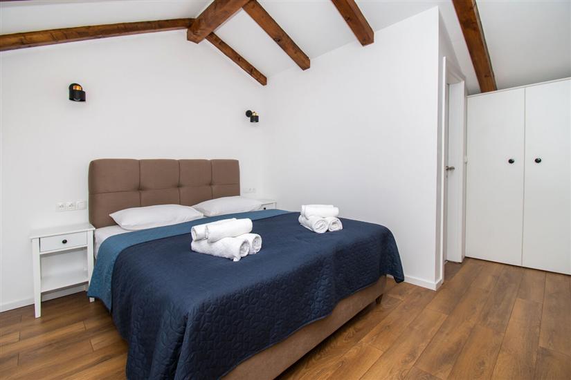 House K1, for 5 persons