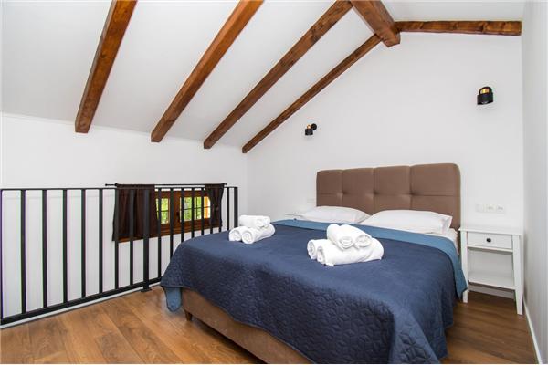 House K1, for 5 persons