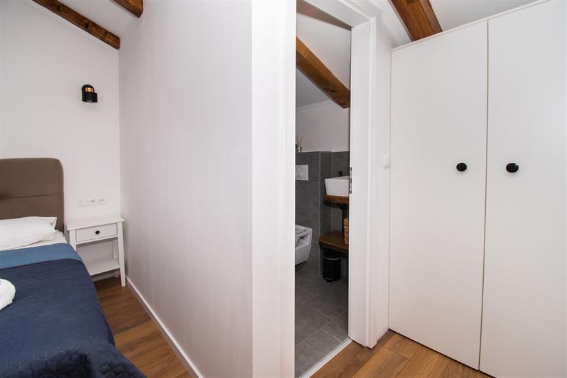 House K1, for 5 persons