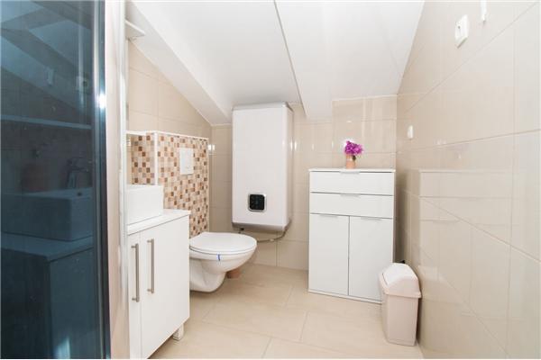 Apartment A2, for 6 persons