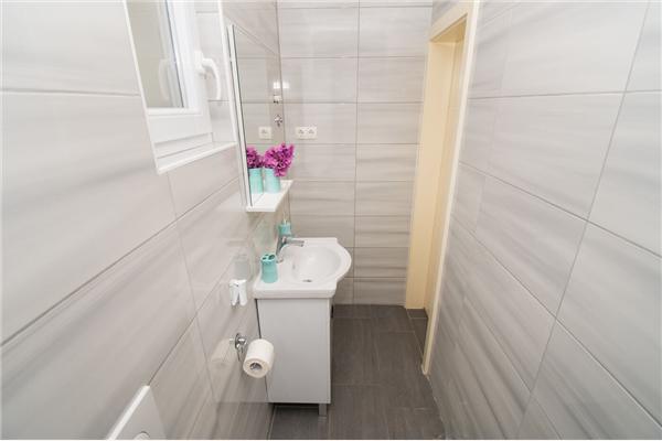 Apartment A2, for 6 persons