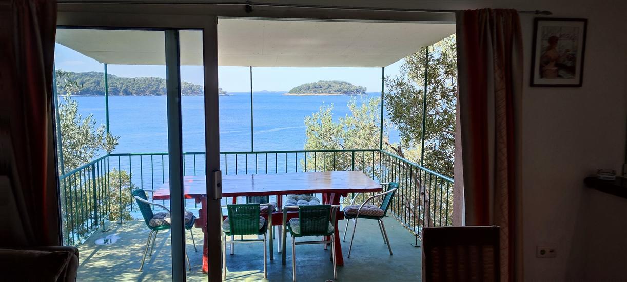 Apartment A2, for 6 persons