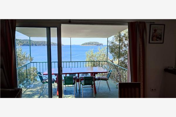 Apartment A2, for 6 persons