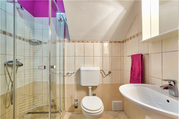 House K1, for 8 persons