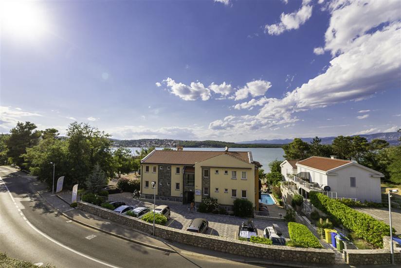 Apartment A4, for 4 persons