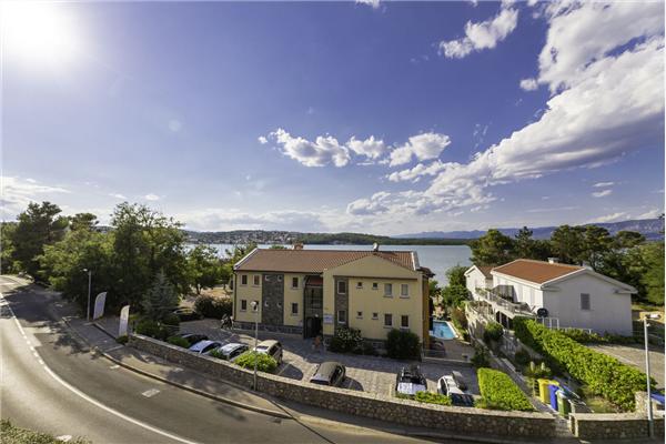 Apartment A4, for 4 persons