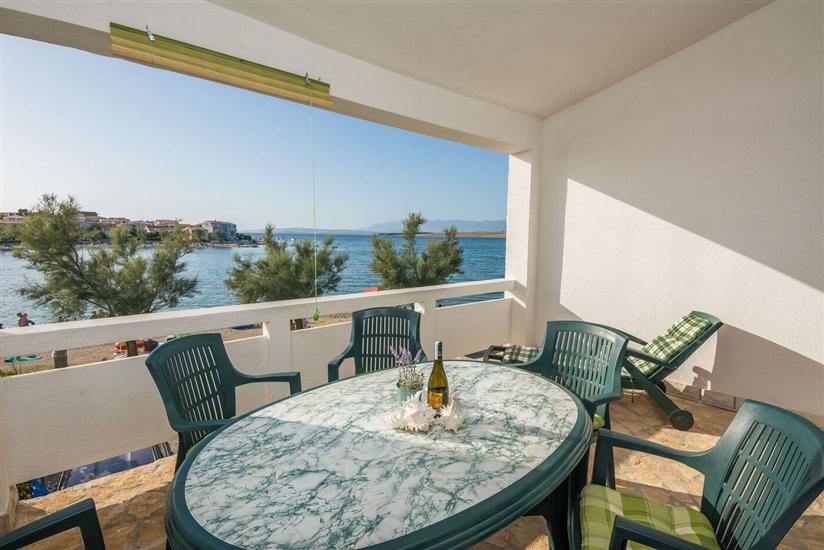 Apartment A1, for 3 persons