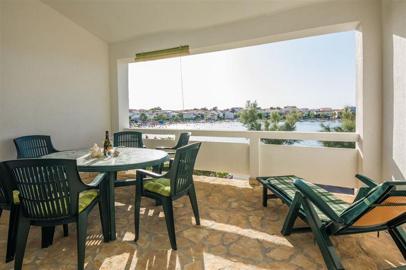 Apartment A1, for 3 persons