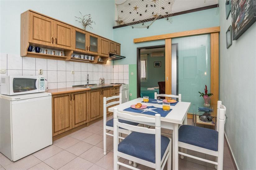 Apartment A1, for 3 persons