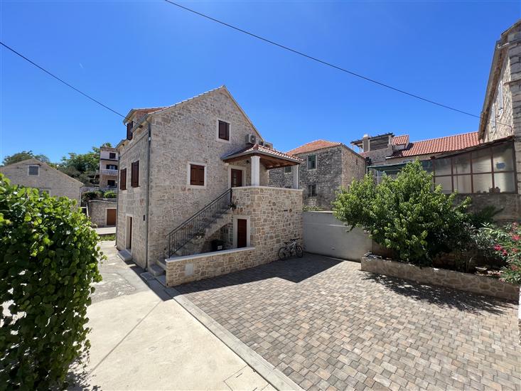 Accommodation House Morko 11852 Vrboska - island Hvar, accommodation ...