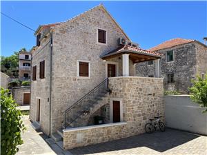 House Morko Vrboska - island Hvar, Stone house, Size 80.00 m2, Airline distance to town centre 50 m