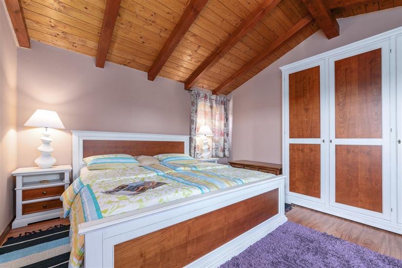 House K1, for 8 persons