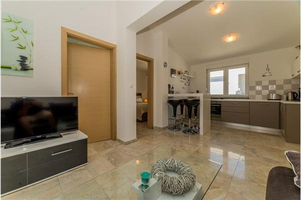 Apartment A2, for 6 persons