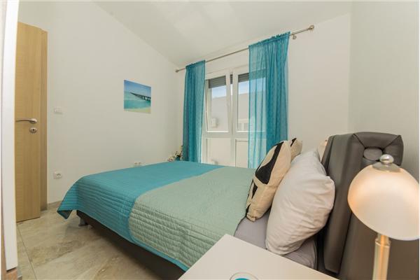 Apartment A2, for 6 persons