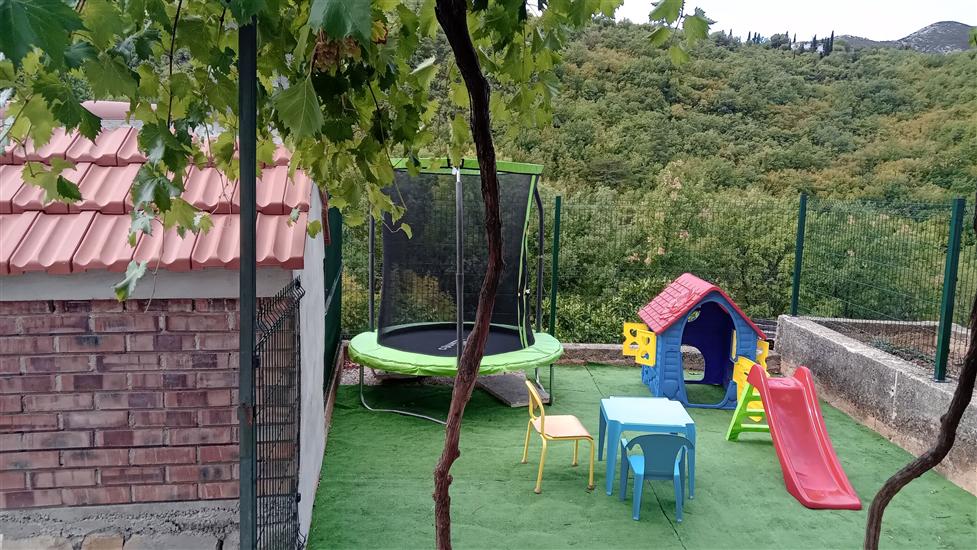 Apartment Green view