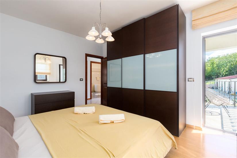 Apartment A1, for 6 persons