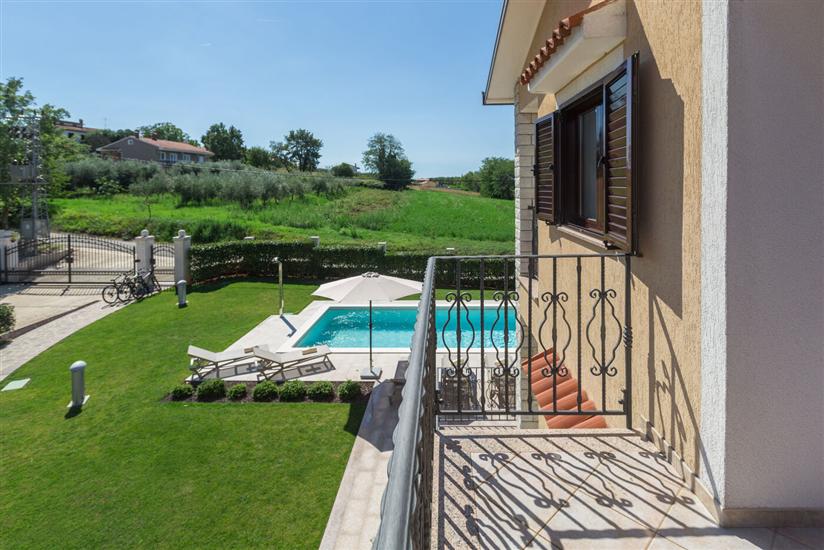 Apartment A1, for 6 persons