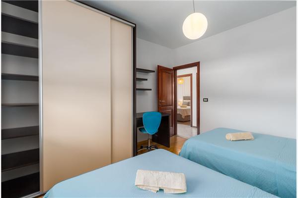 Apartment A1, for 6 persons