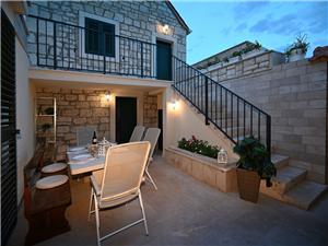 Apartment Middle Dalmatian islands,BookPalmaFrom 285 €