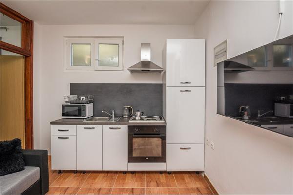 Apartment A1, for 5 persons